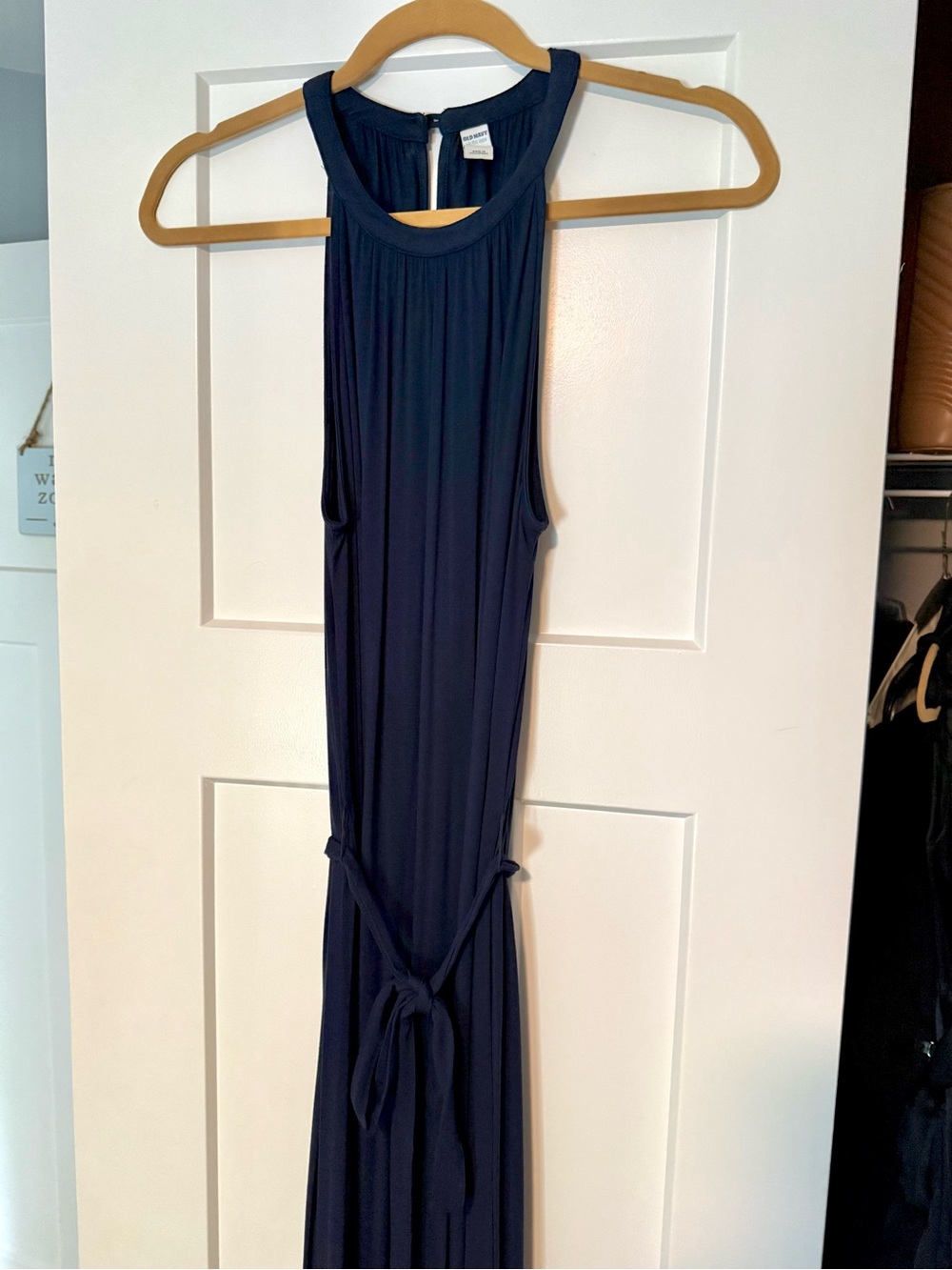 Old Navy Sleeveless Navy Maxi Dress with Tie Waist